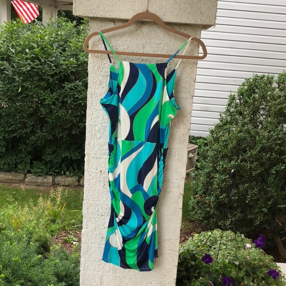 Alice & Trixie minidress. 🎉🎉HOST PICK🎉🎉 - Picture 4 of 8